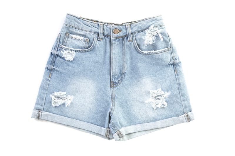 Linen-Blend Tailored Shorts